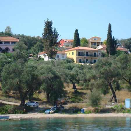 Pension Elena Agios Nikolaos  Buitenkant foto