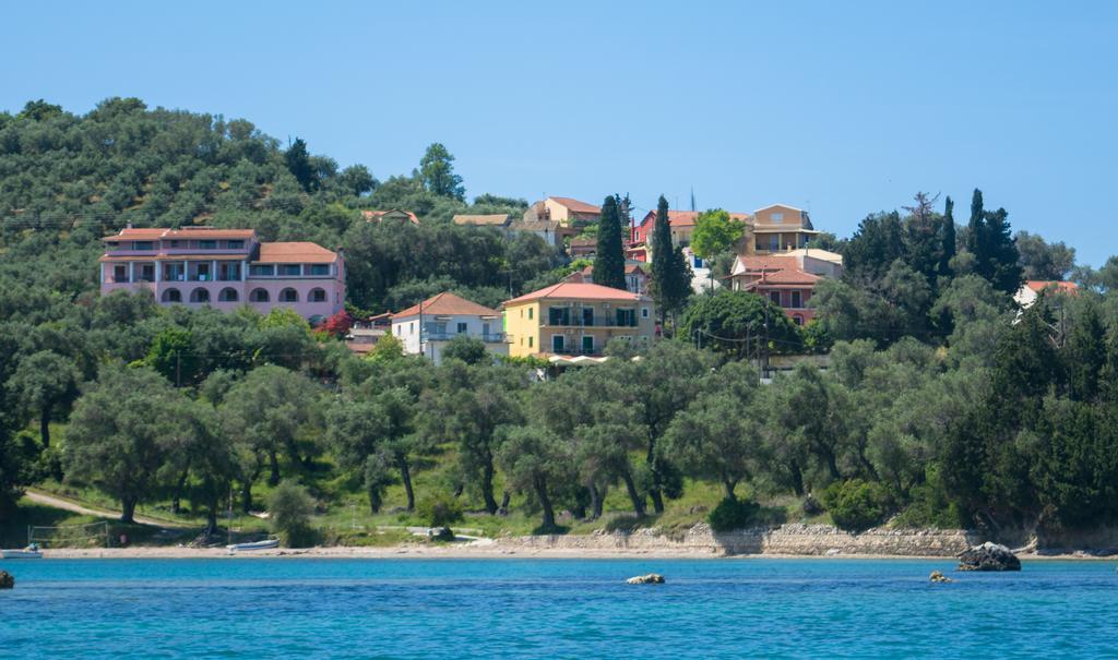 Pension Elena Agios Nikolaos  Buitenkant foto