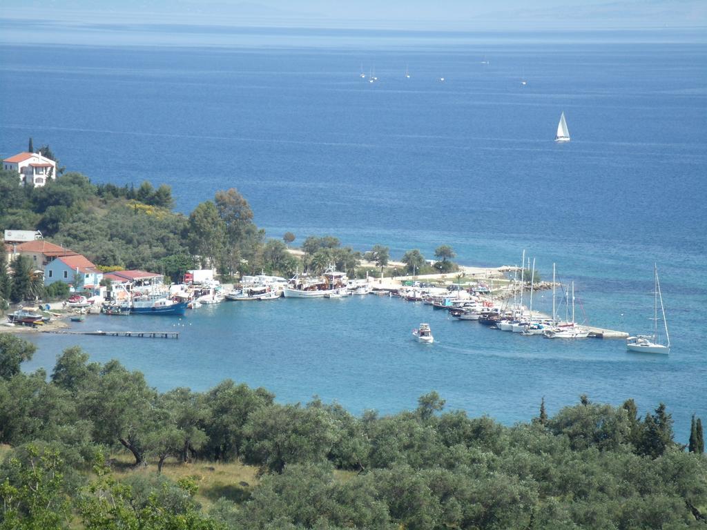 Pension Elena Agios Nikolaos  Buitenkant foto